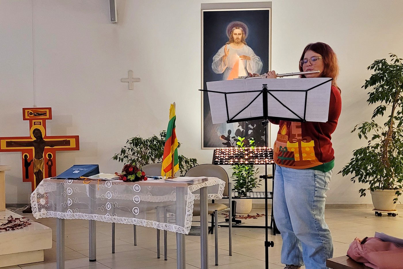 20251130_kvk65_01_v-ambrizienes.jpg (326 KB)